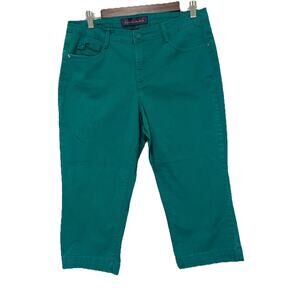 Gloria Vanderbilt Women’s Size 10 Teal Capris Embroidered Beaded Accent EUC.